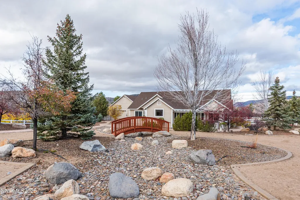 1621 Shirley Minden NV 89423