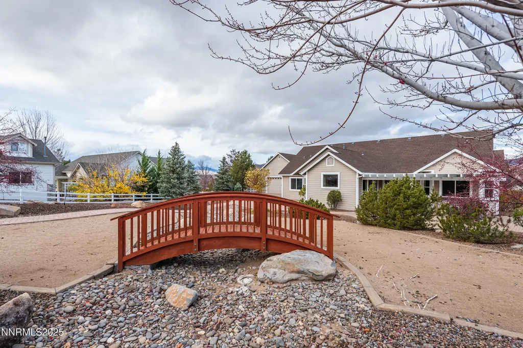 1621 Shirley Minden NV 89423