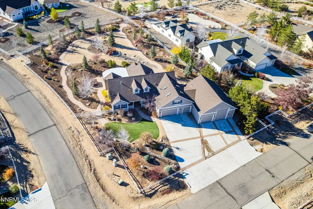 1621 Shirley Minden NV 89423