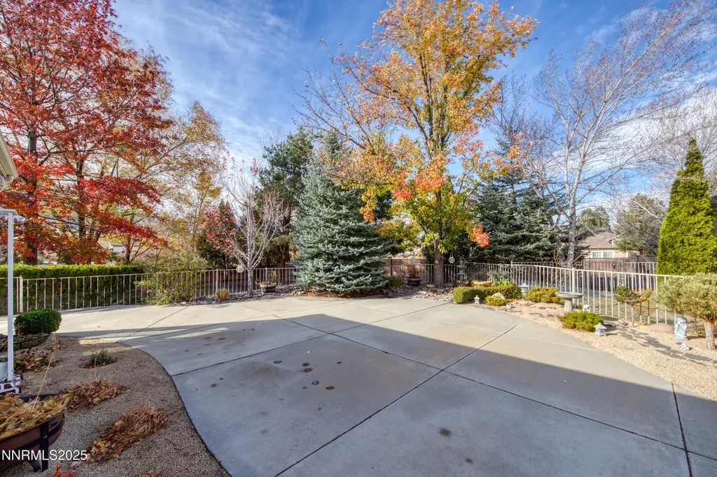 488 Sierra Leaf Reno NV 89511