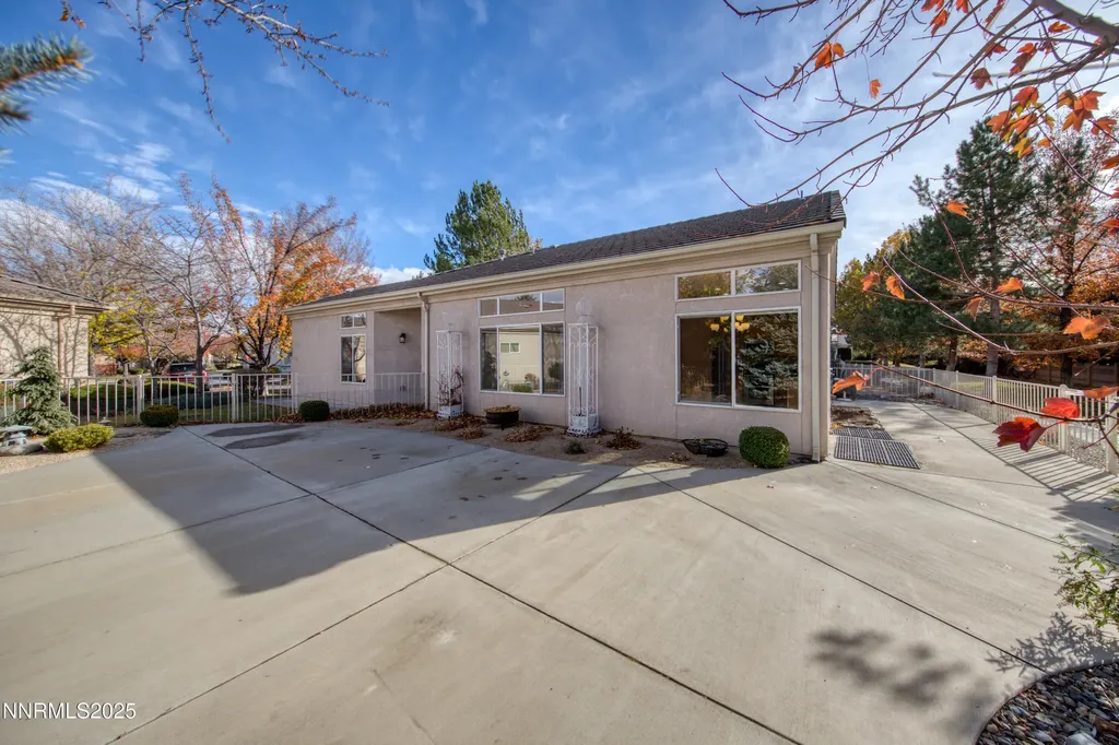 488 Sierra Leaf Reno NV 89511
