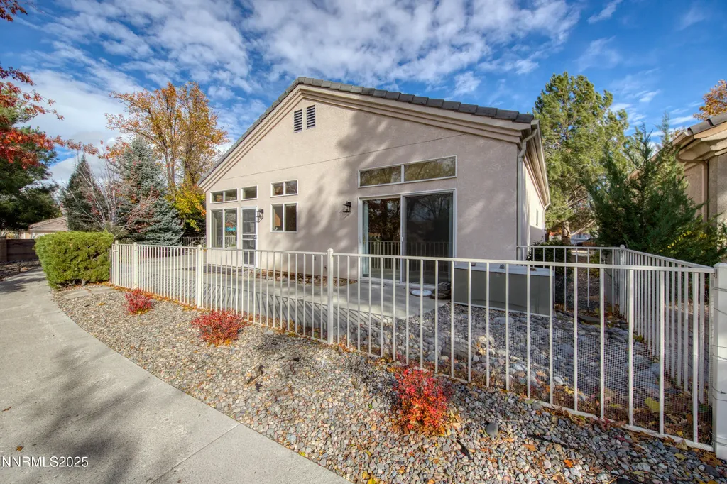 488 Sierra Leaf Reno NV 89511