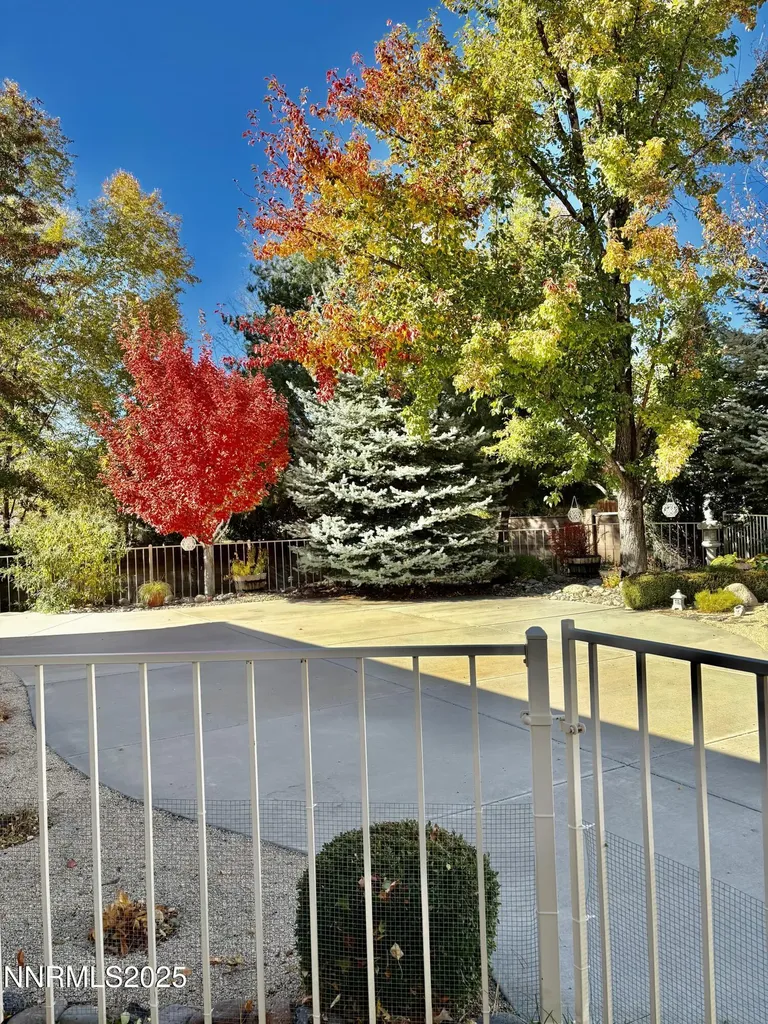 488 Sierra Leaf Reno NV 89511