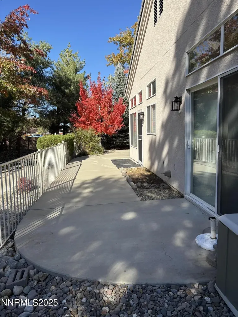 488 Sierra Leaf Reno NV 89511