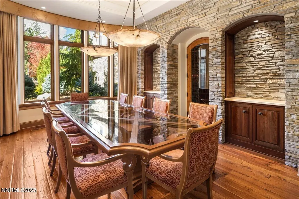 20000 Bordeaux Reno NV 89511