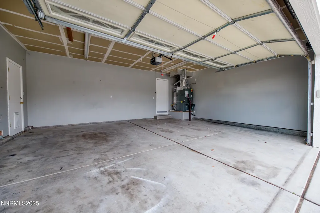 17780 Oakview Reno NV 89508