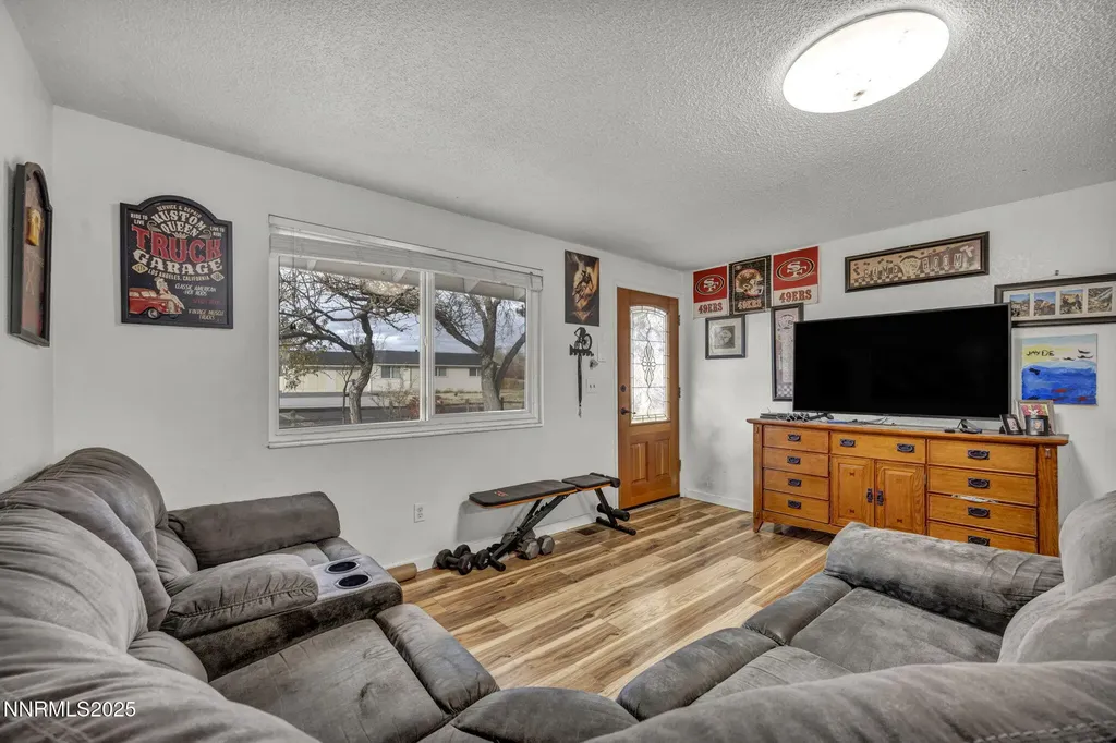5680 Dolores Sparks NV 89436
