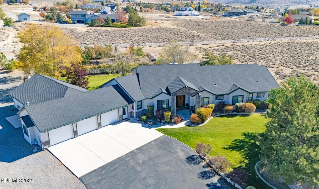 1839 Bitterbrush Gardnerville NV 89410
