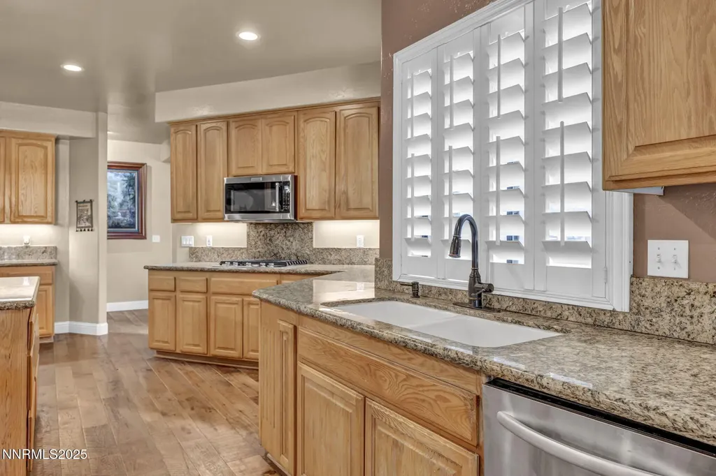 1839 Bitterbrush Gardnerville NV 89410