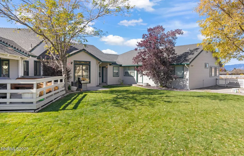 1839 Bitterbrush Gardnerville NV 89410