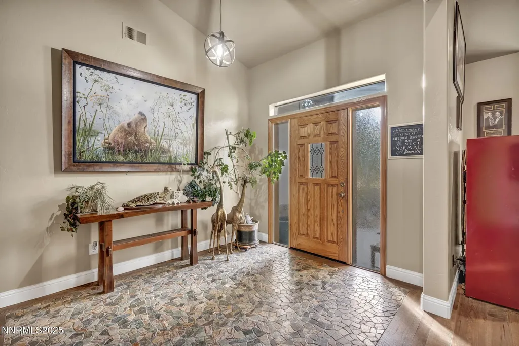 1839 Bitterbrush Gardnerville NV 89410