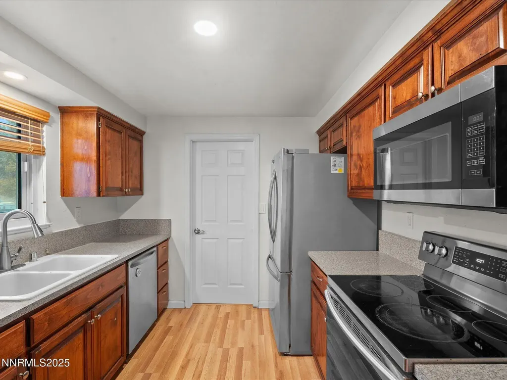 20890 Eaton Reno NV 89521