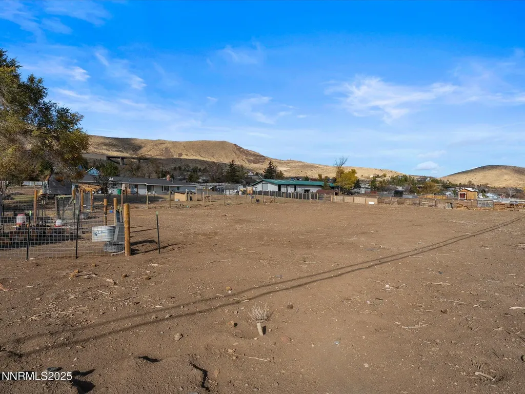 20890 Eaton Reno NV 89521