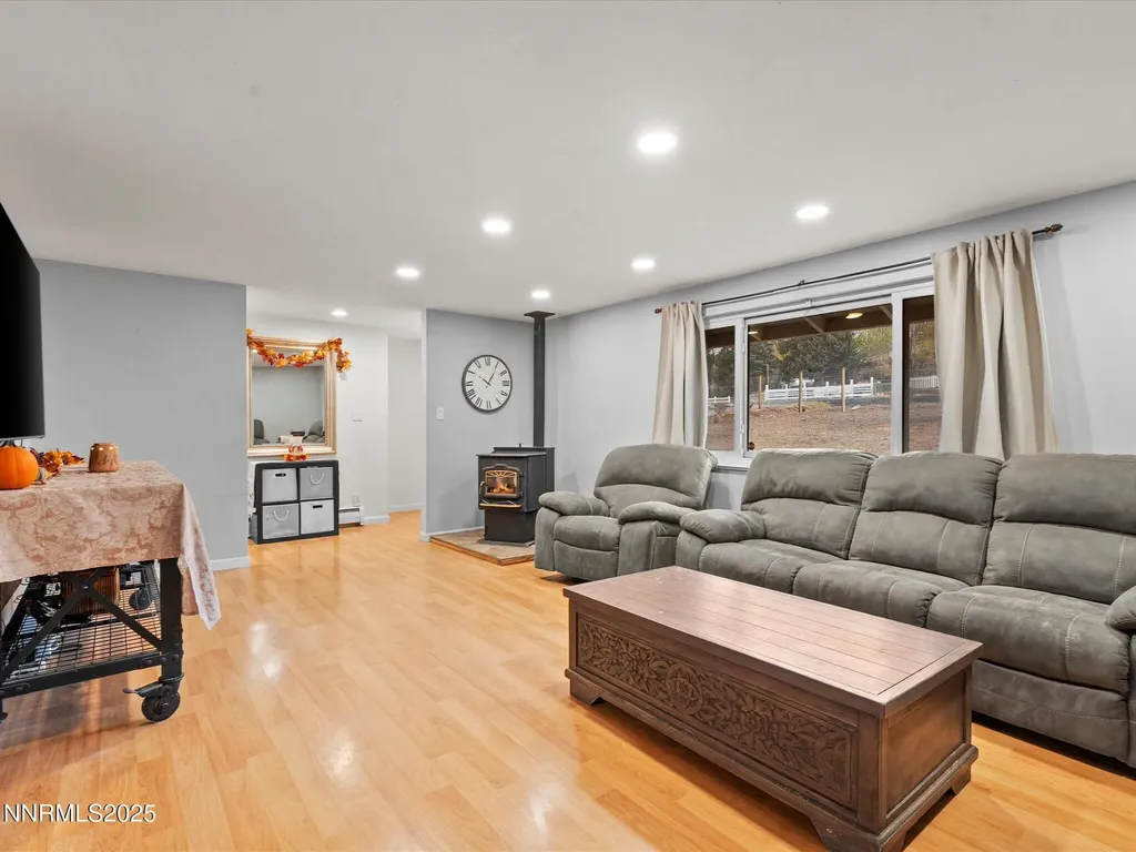 20890 Eaton Reno NV 89521