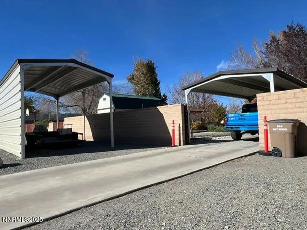 71 Nv-208 Yerington NV 89447