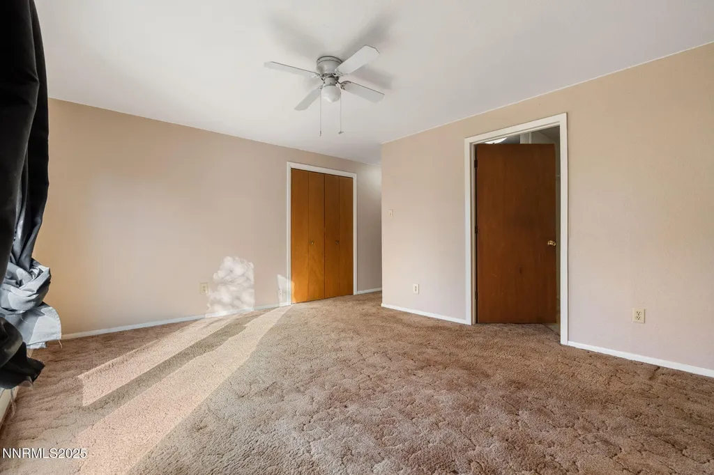 103 Oregon Yerington NV 89447