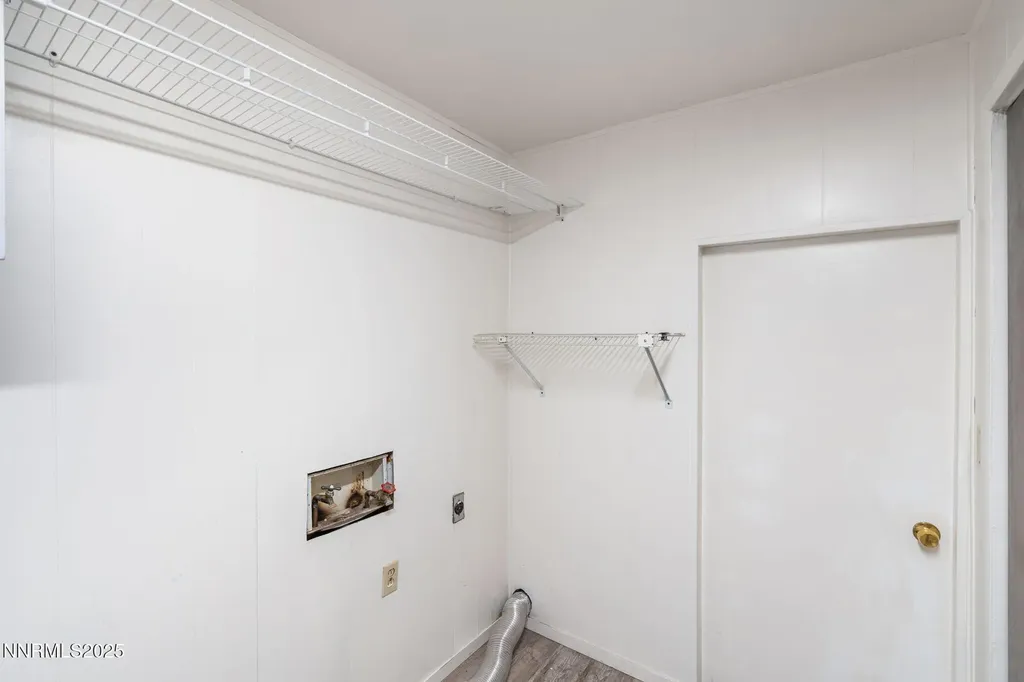 103 Oregon Yerington NV 89447
