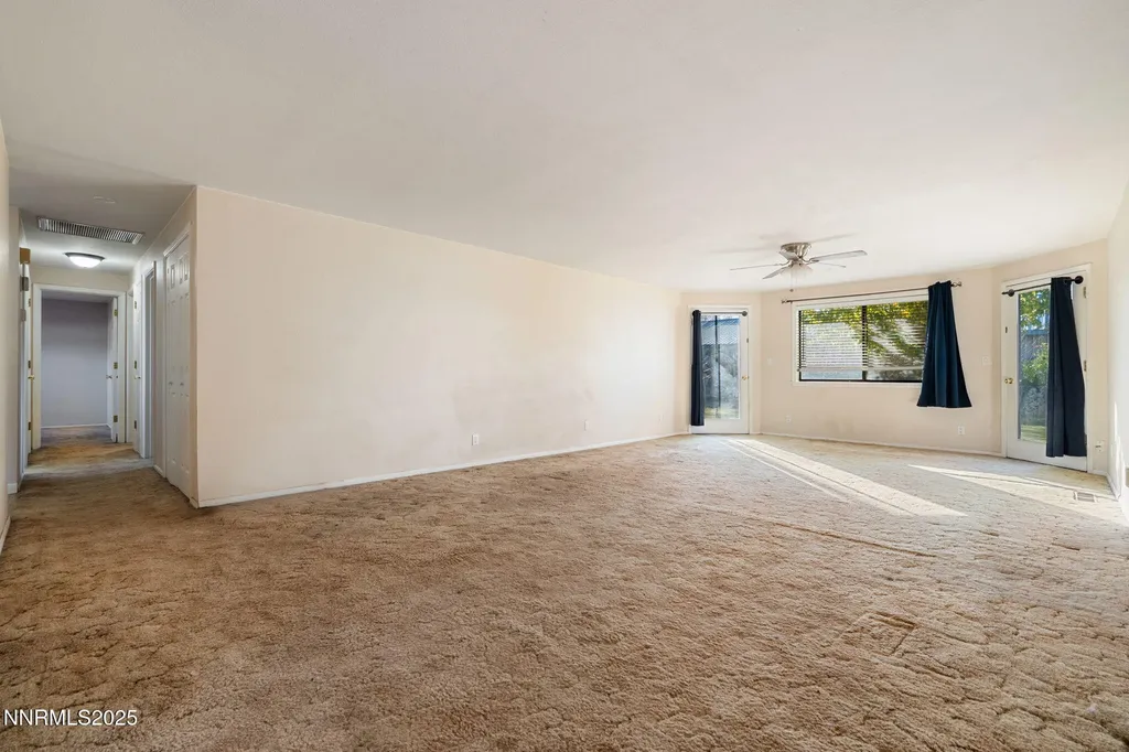 103 Oregon Yerington NV 89447