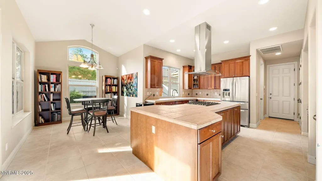 5020 Fyvie Reno NV 89519