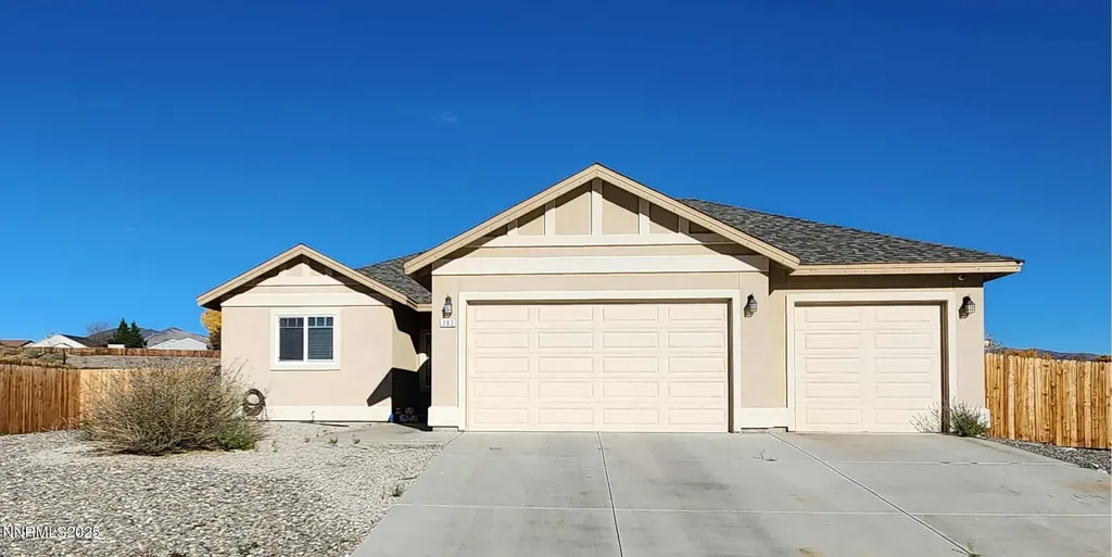 203 Verre Dayton NV 89403