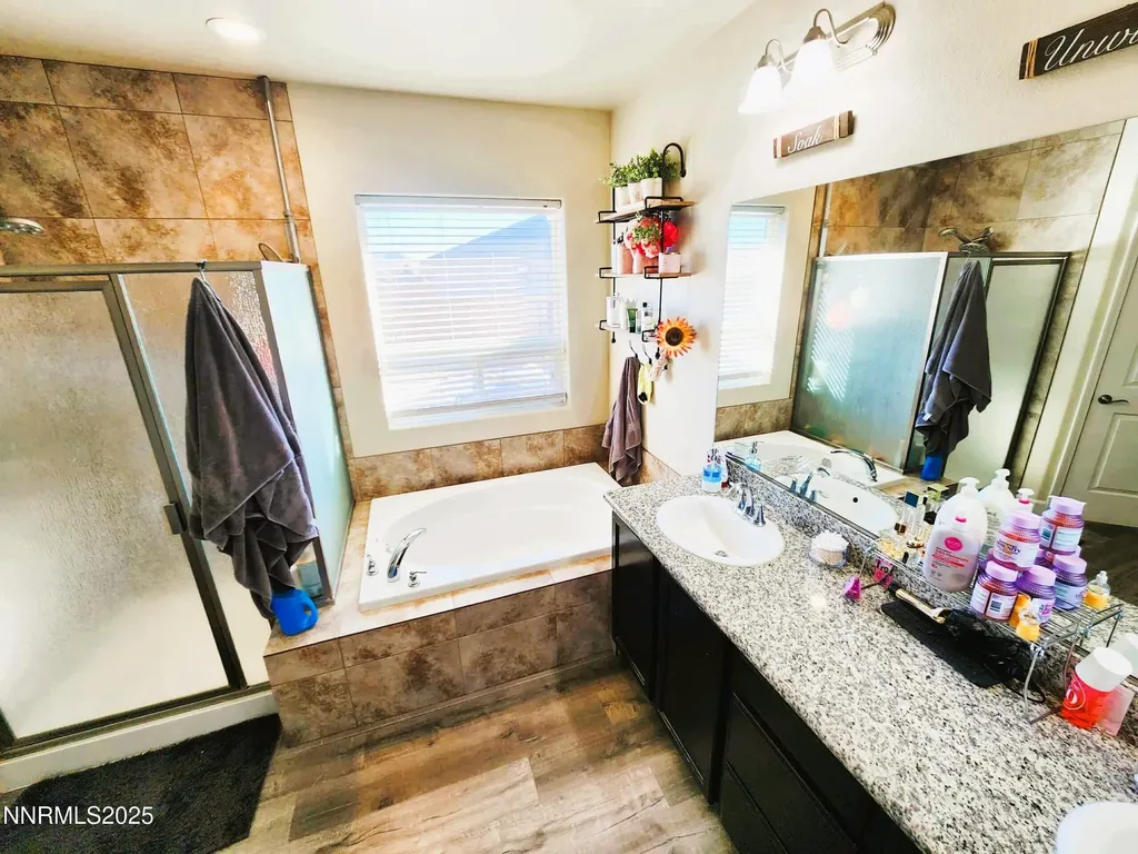 203 Verre Dayton NV 89403