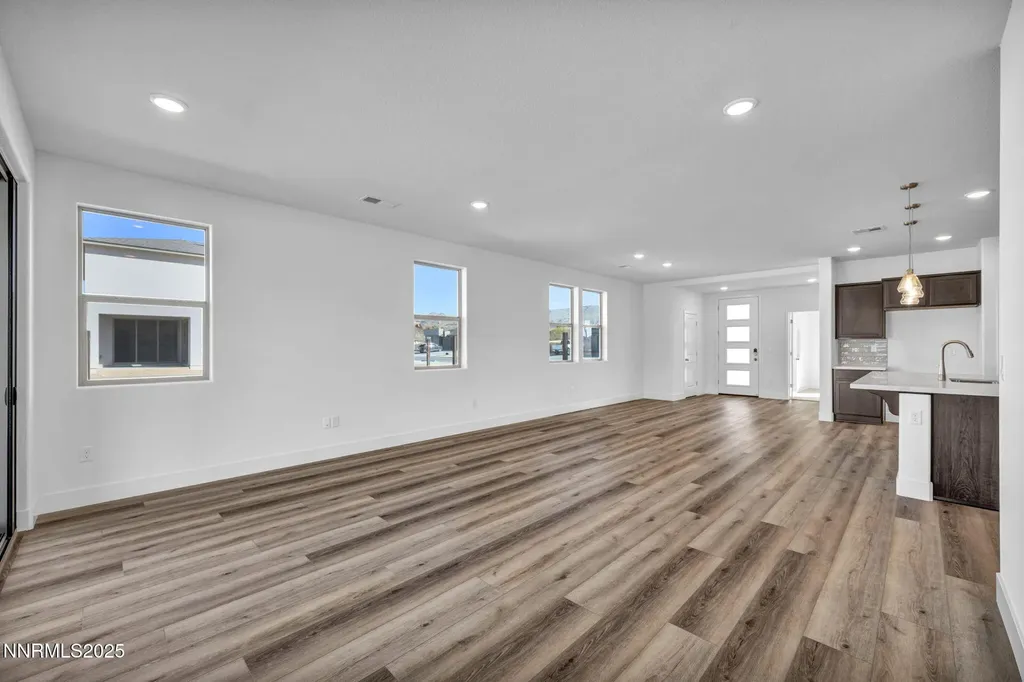 8609 Crandell Reno NV 89506