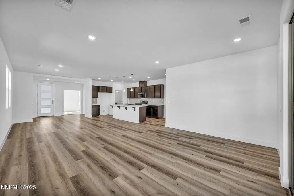8609 Crandell Reno NV 89506