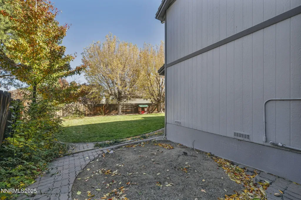 957 Leah Reno NV 89511