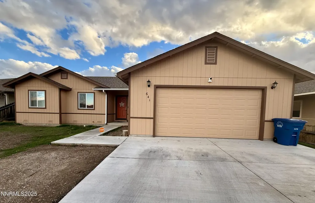641 Megan Fallon NV 89406