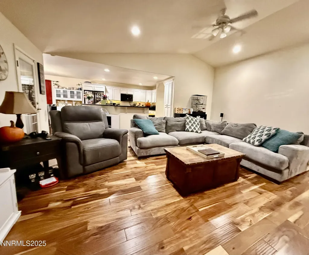 641 Megan Fallon NV 89406