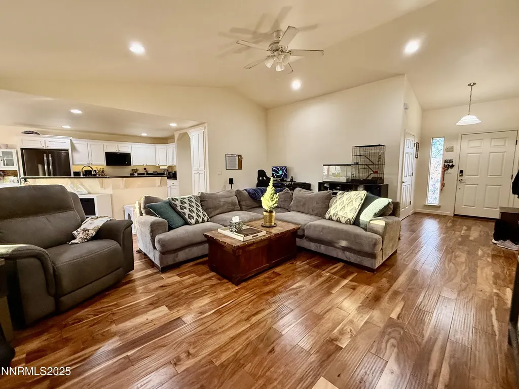 641 Megan Fallon NV 89406