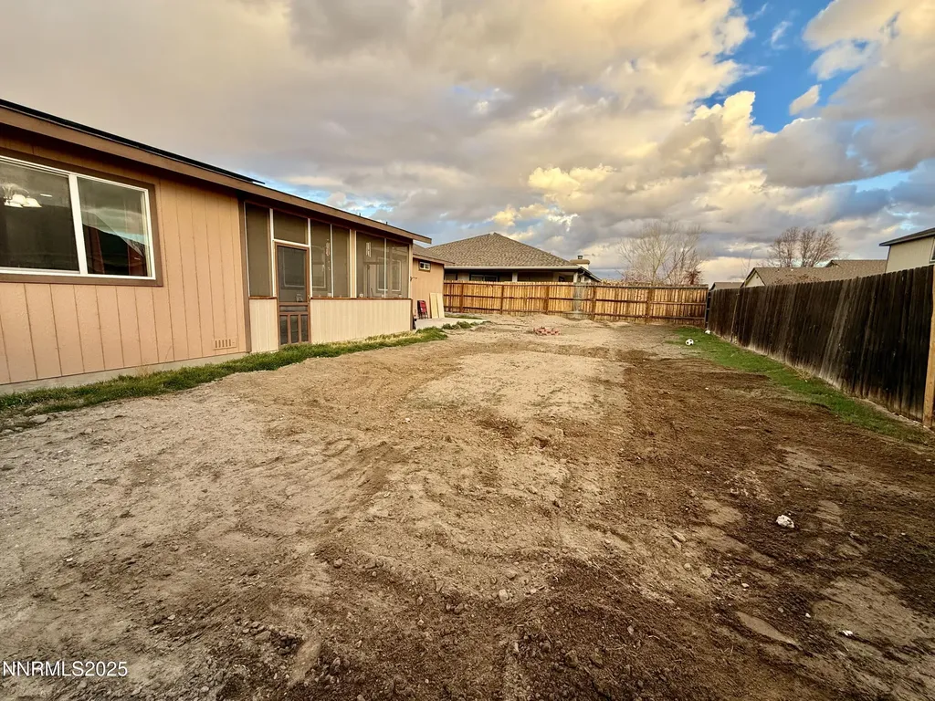 641 Megan Fallon NV 89406