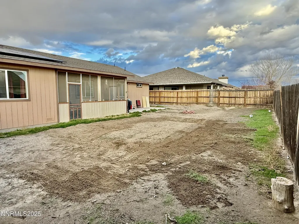 641 Megan Fallon NV 89406