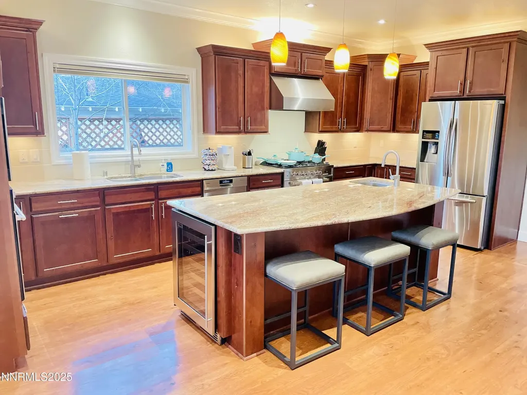 60 Caliente Reno NV 89509