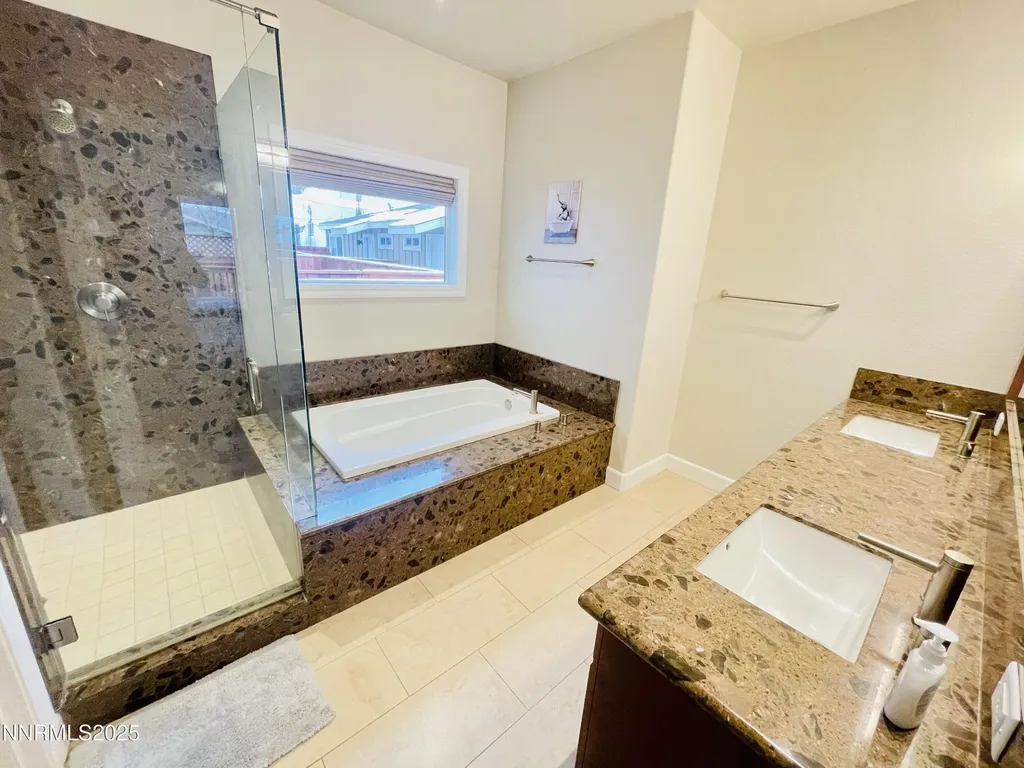 60 Caliente Reno NV 89509