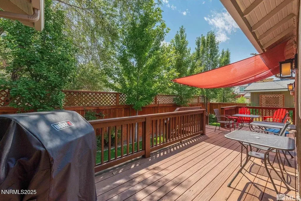 60 Caliente Reno NV 89509