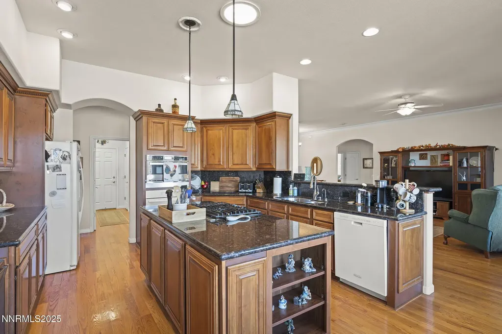 1524 Brandi Rose Minden NV 89423