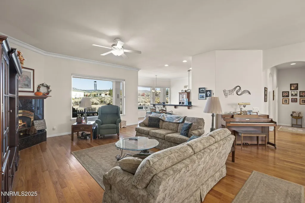 1524 Brandi Rose Minden NV 89423