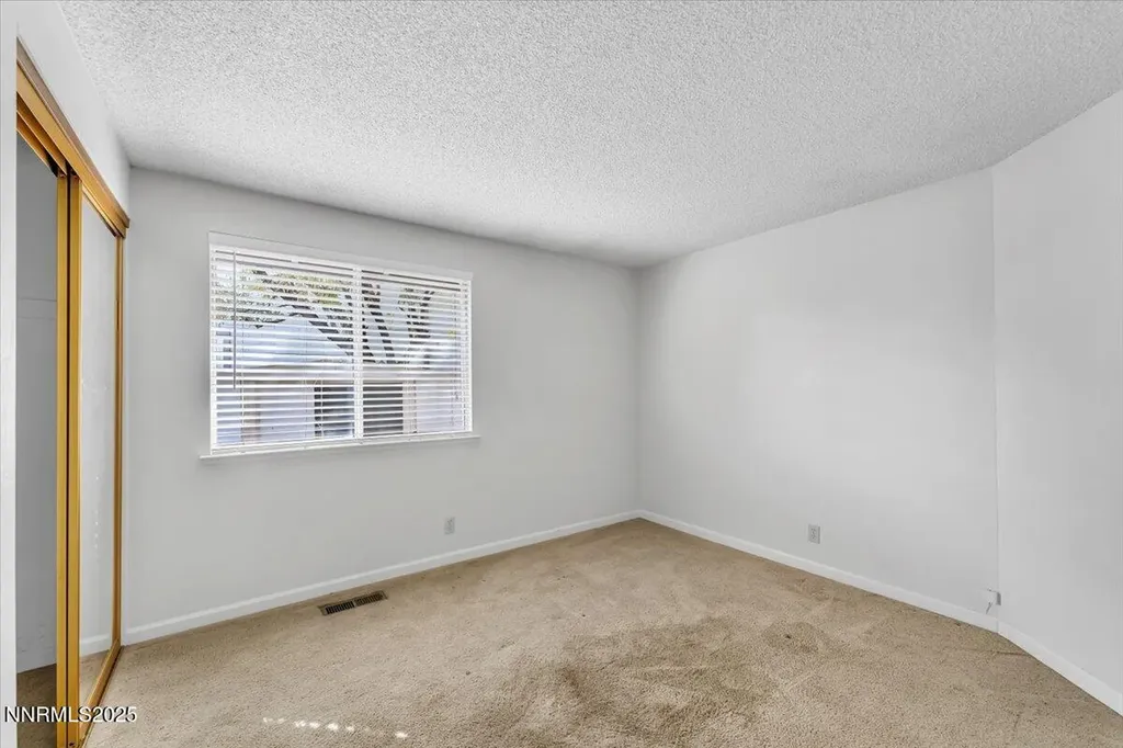 4434 Whitney Sparks NV 89436