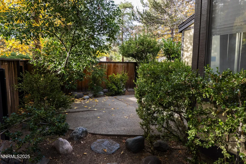 360 Riverview Reno NV 89509