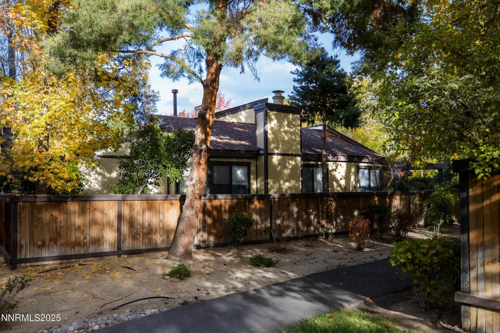 360 Riverview Reno NV 89509