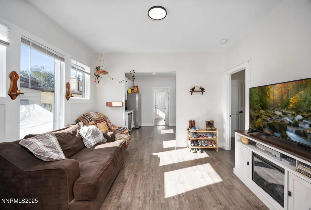 126 Laverne Fallon NV 89406