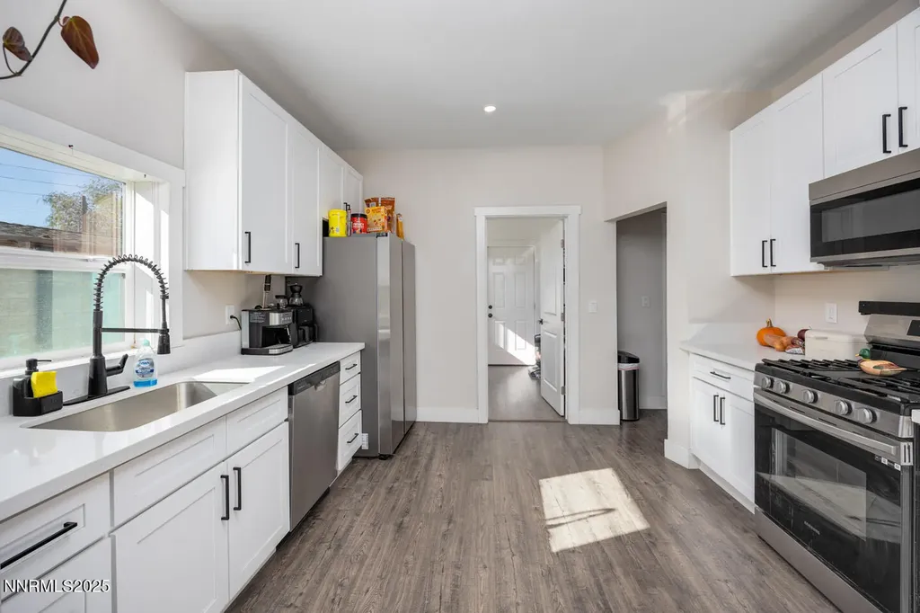 126 Laverne Fallon NV 89406