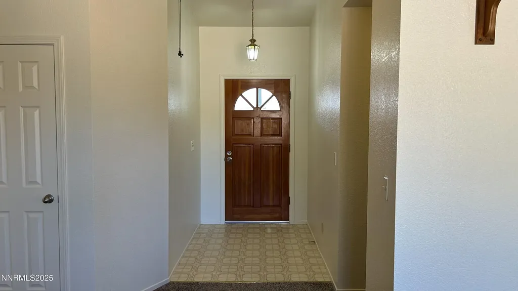 1476 Mary Jo Gardnerville NV 89460