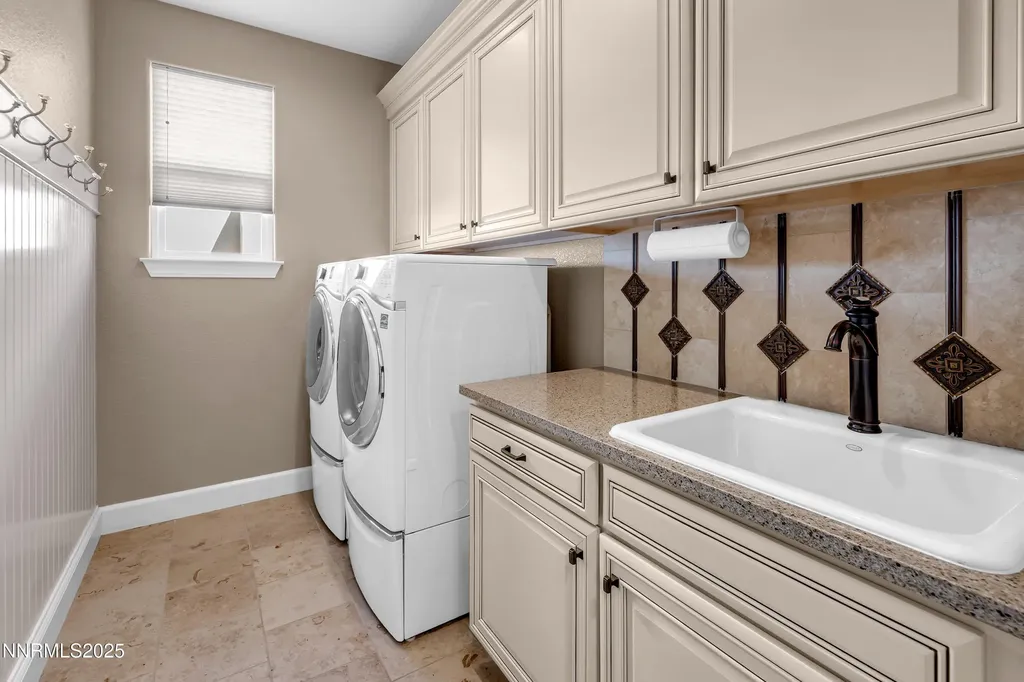 9930 Hafflinger Reno NV 89521