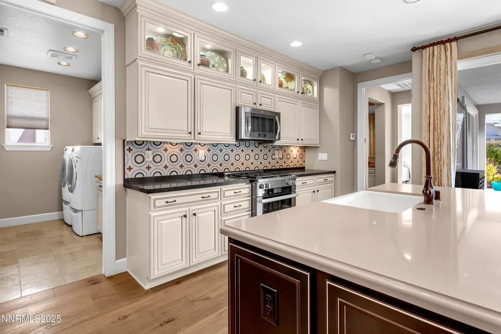 9930 Hafflinger Reno NV 89521
