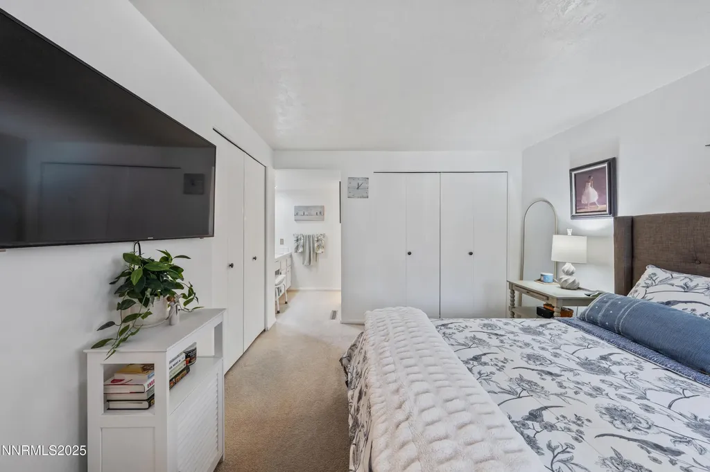 148 Lake Glen Carson City NV 89703
