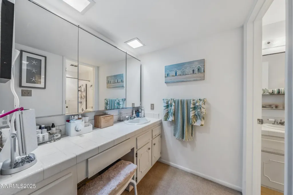 148 Lake Glen Carson City NV 89703