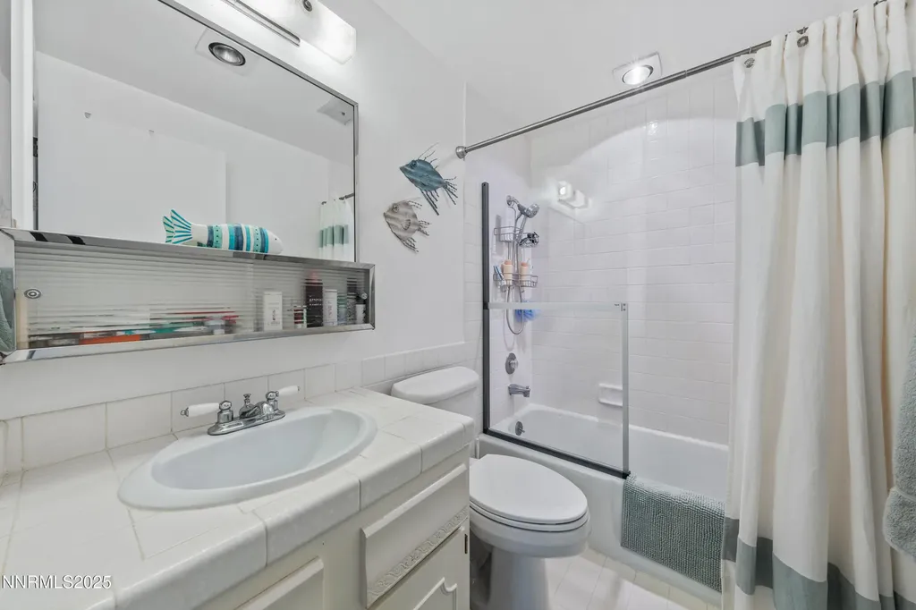 148 Lake Glen Carson City NV 89703