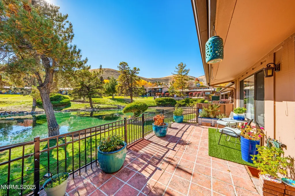 148 Lake Glen Carson City NV 89703